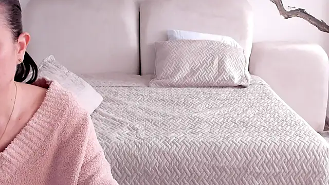 BridgetRodriguez online show from January 2025 06:35:01 PM