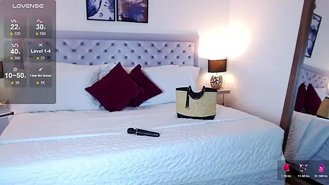 Snapshot of sarascottt chatting on March 2026 02:42:01 PM sarascottt online show from March 2026 02:42:01 PM