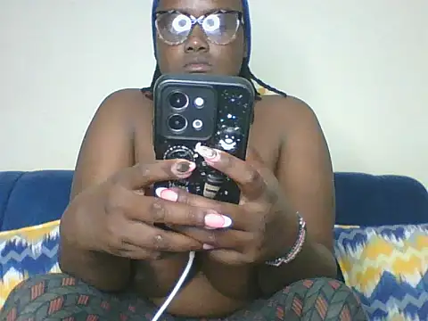 Montel Montel  online show from November 2025 02:42:02 AM