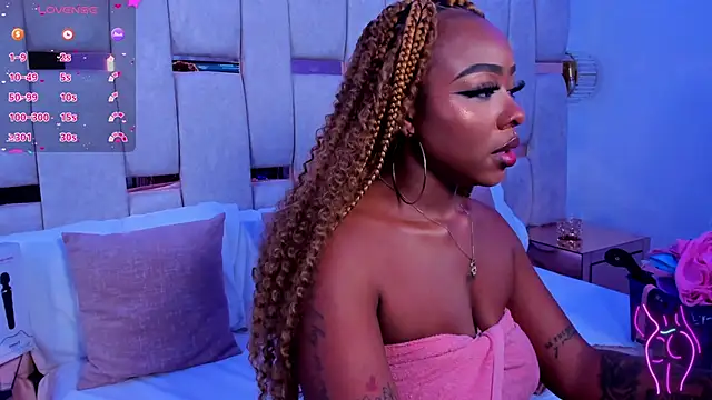 Snapshot of mia_schwarz chatting on January 2025 09:48:02 PM mia schwarz online show from January 2025 09:48:02 PM