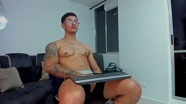 davis alx1 online show from December 2024 11:24:01 PM