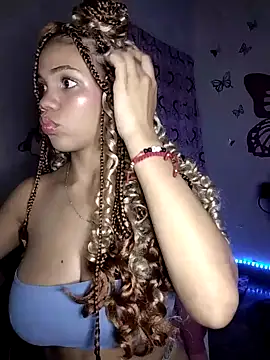 1CANDYLOVE online show from December 2024 04:44:02 AM