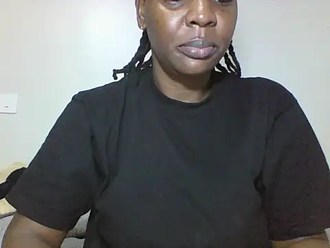 Snapshot of Sweet-piie chatting on April 2026 05:38:01 AM Sweet-piie online show from April 2026 05:38:01 AM