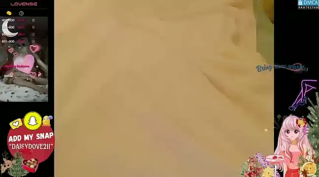 Snapshot of Blondecandie chatting on January 2025 07:24:01 PM Blondecandie online show from January 2025 07:24:01 PM