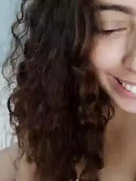 Sweet-diamondxxx online show from December 2024 12:44:02 PM