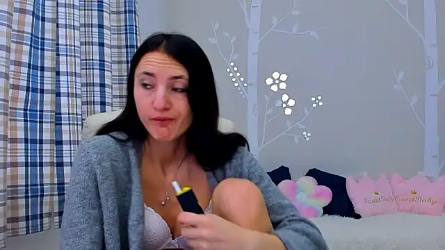 Snapshot of AniaGray chatting on February 2025 06:45:02 AM AniaGray online show from February 2025 06:45:02 AM