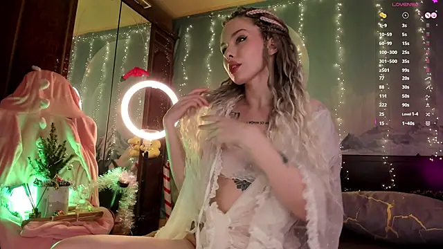 Natural pussy online show from December 2024 04:20:02 PM