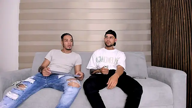 hot day online show from February 2025 01:13:01 AM