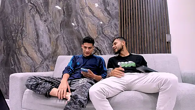 hot day online show from February 2025 01:53:02 AM