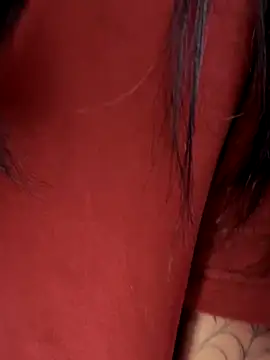 Snapshot of -Loren- chatting on December 2025 11:30:02 AM -Loren- online show from December 2025 11:30:02 AM