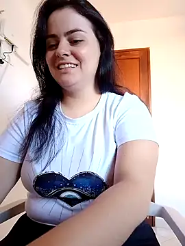 Im Amelia online show from January 2025 01:53:02 PM