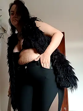 Im Amelia online show from February 2025 09:18:02 PM