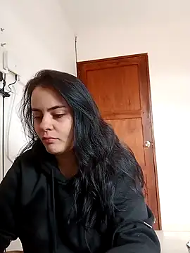 Im Amelia online show from February 2025 02:57:01 PM