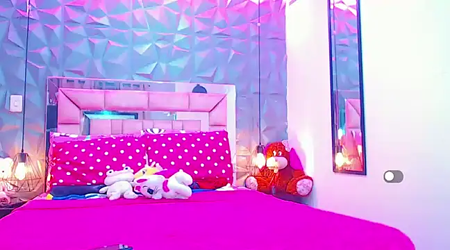 Doll IvannaTs online show from February 2025 10:59:02 PM