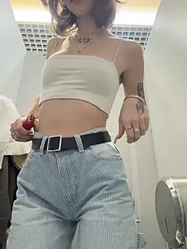 Street young online show from December 2024 01:44:01 PM