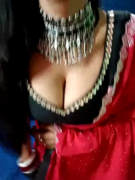 Snapshot of Savita_hotmom chatting on March 2026 04:52:01 PM Savita hotmom online show from March 2026 04:52:01 PM