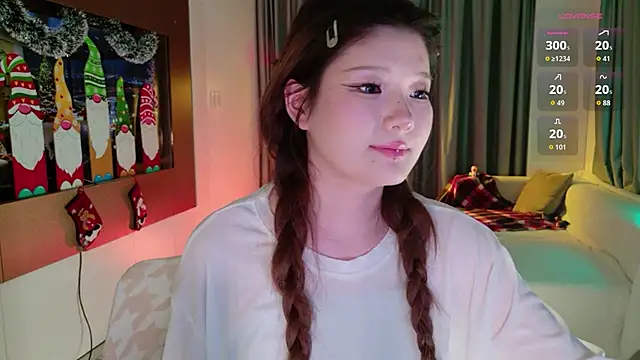 Snapshot of KitayamaChu chatting on December 2025 04:12:02 PM KitayamaChu online show from December 2025 04:12:02 PM