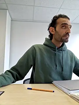 Snapshot of Sammoon chatting on December 2024 12:03:01 PM Sammoon online show from December 2024 12:03:01 PM