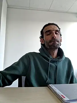 Snapshot of Sammoon chatting on December 2024 10:33:02 AM Sammoon online show from December 2024 10:33:02 AM