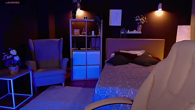 Arizonaa Muse online show from January 2025 12:26:01 PM