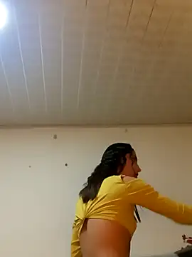 Snapshot of Lanna_hott_ chatting on December 2024 07:11:01 PM Lanna hott online show from December 2024 07:11:01 PM