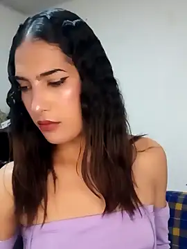 Snapshot of Lanna_hott_ chatting on March 2025 07:27:01 PM Lanna hott online show from March 2025 07:27:01 PM