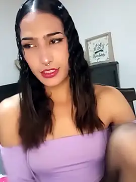 Snapshot of Lanna_hott_ chatting on March 2025 08:15:02 PM Lanna hott online show from March 2025 08:15:02 PM