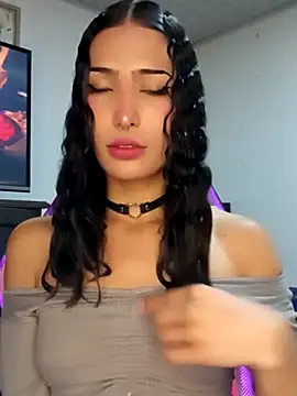 Snapshot of Lanna_hott_ chatting on September 2025 06:42:01 PM Lanna hott online show from September 2025 06:42:01 PM