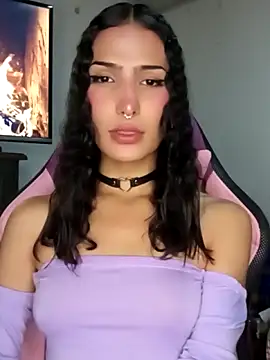 Snapshot of Lanna_hott_ chatting on September 2025 10:37:01 PM Lanna hott online show from September 2025 10:37:01 PM