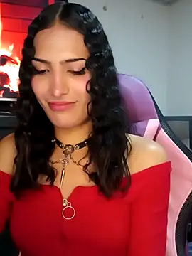 Snapshot of Lanna_hott_ chatting on September 2025 10:48:02 PM Lanna hott online show from September 2025 10:48:02 PM