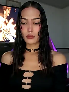 Snapshot of Lanna_hott_ chatting on October 2025 07:24:01 PM Lanna hott online show from October 2025 07:24:01 PM