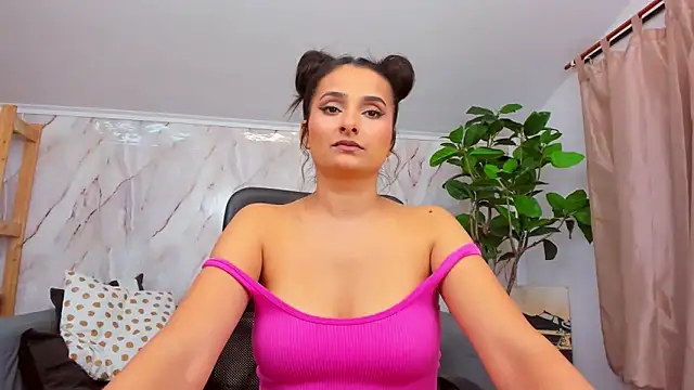 JennaPrice online show from January 2025 03:37:02 PM