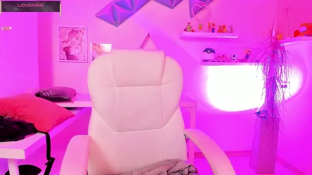 Valkiria ponce online show from September 2025 04:01:01 AM