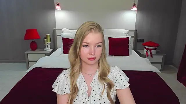 Snapshot of shy__lady chatting on June 2026 11:42:01 PM shy lady online show from June 2026 11:42:01 PM