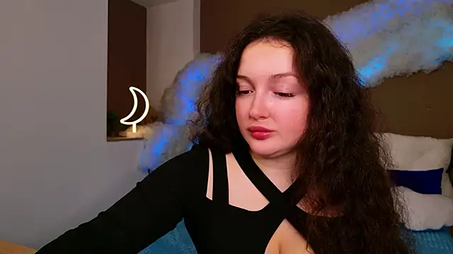 Snapshot of GloriNichols chatting on November 2025 08:26:02 AM GloriNichols online show from November 2025 08:26:02 AM