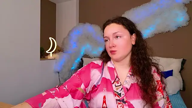 Snapshot of GloriNichols chatting on November 2025 08:09:01 AM GloriNichols online show from November 2025 08:09:01 AM