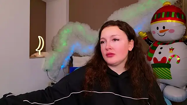 Snapshot of GloriNichols chatting on December 2025 06:10:01 AM GloriNichols online show from December 2025 06:10:01 AM