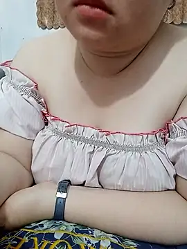 VyOanh2K online show from July 2026 03:05:01 PM