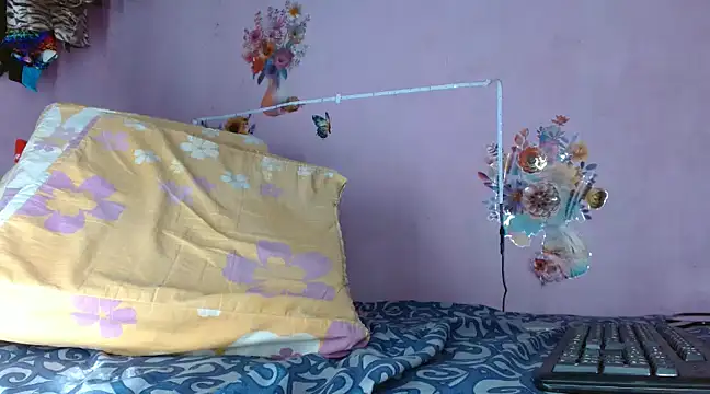 Snapshot of Aisha_Atenea chatting on February 2025 05:09:01 PM Aisha Atenea online show from February 2025 05:09:01 PM