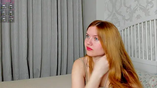 Snapshot of Eva__Lewis chatting on June 2026 03:26:02 PM Eva Lewis online show from June 2026 03:26:02 PM