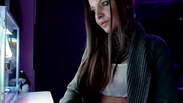 InesGold online show from January 2025 04:15:01 PM