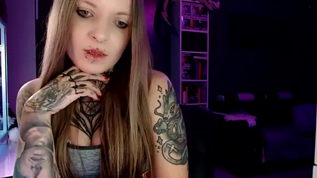 InesGold online show from February 2025 06:30:02 PM