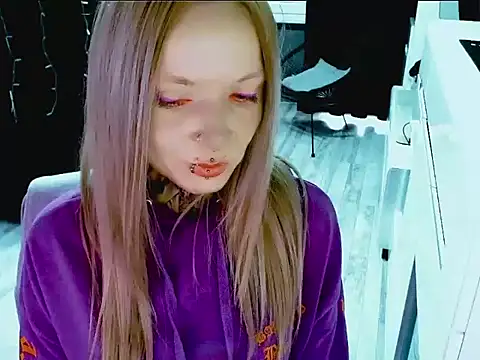 InesGold online show from September 2025 03:17:01 PM