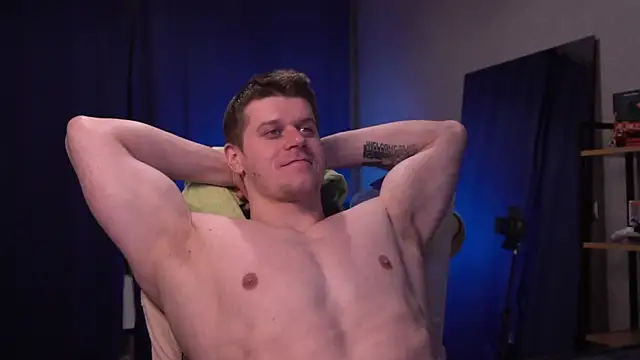 Snapshot of Bruno_Banani chatting on April 2026 08:14:02 PM Bruno Banani online show from April 2026 08:14:02 PM