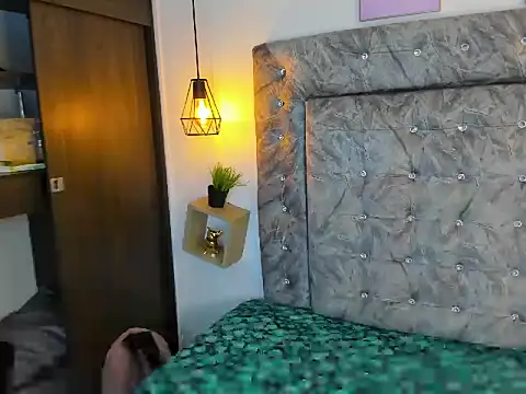 Snapshot of sweet_abby1 chatting on September 2025 12:05:02 PM sweet abby1 online show from September 2025 12:05:02 PM