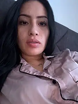 Snapshot of Sara_luna_ chatting on December 2024 01:27:02 PM Sara luna  online show from December 2024 01:27:02 PM