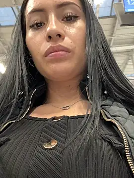 Snapshot of Sara_luna_ chatting on March 2025 02:55:01 PM Sara luna  online show from March 2025 02:55:01 PM