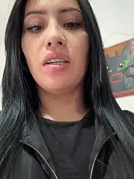 Snapshot of Sara_luna_ chatting on March 2025 10:28:02 PM Sara luna  online show from March 2025 10:28:02 PM