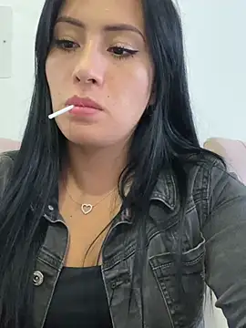 Snapshot of Sara_luna_ chatting on April 2026 09:09:02 PM Sara luna online show from April 2026 09:09:02 PM