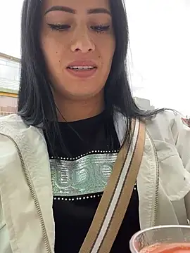 Snapshot of Sara_luna_ chatting on July 2026 03:37:02 PM Sara luna online show from July 2026 03:37:02 PM